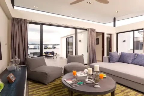 Chalet de 6 dormitorios en Phuket, Tailandia № 190781 - foto 9