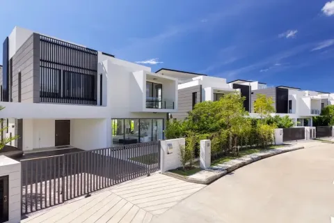 Villa in Phuket, Thailand 6 bedrooms № 190781