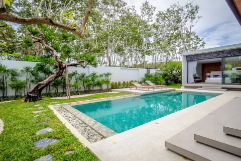 Chalet de 3 dormitorios en Phuket, Tailandia № 190786 - foto 28