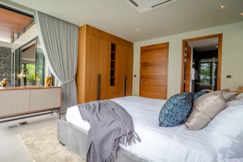 Chalet de 3 dormitorios en Phuket, Tailandia № 190786 - foto 19