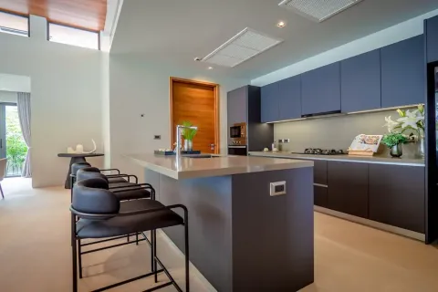 Chalet de 3 dormitorios en Phuket, Tailandia № 190786 - foto 9