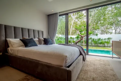Chalet de 3 dormitorios en Phuket, Tailandia № 190786 - foto 17
