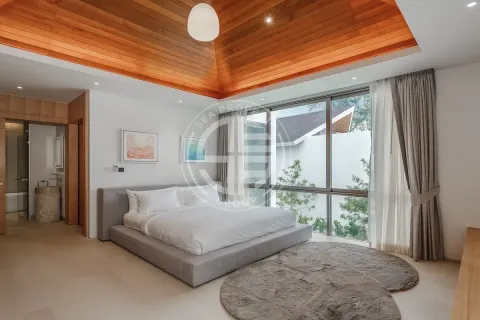 Chalet de 4 dormitorios en Phuket, Tailandia № 190784 - foto 9
