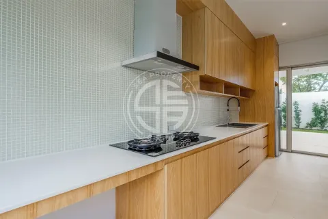 Chalet de 4 dormitorios en Phuket, Tailandia № 190784 - foto 11