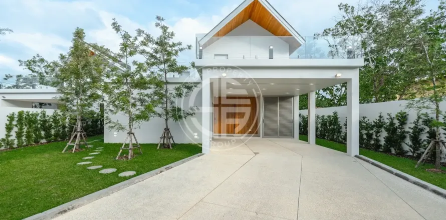 Chalet de 4 dormitorios en Phuket, Tailandia № 190784