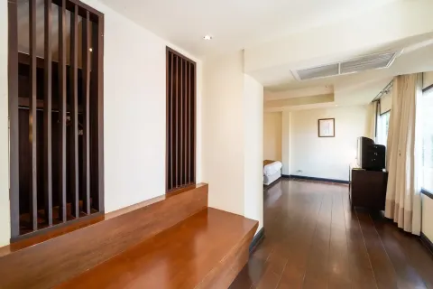 Chalet de 4 dormitorios en Patong, Tailandia № 190787 - foto 20