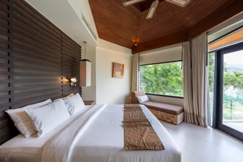 Chalet de 4 dormitorios en Patong, Tailandia № 190787 - foto 12