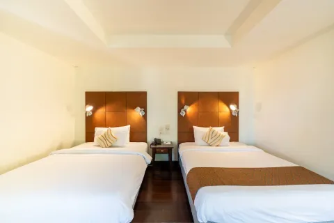 Chalet de 4 dormitorios en Patong, Tailandia № 190787 - foto 19