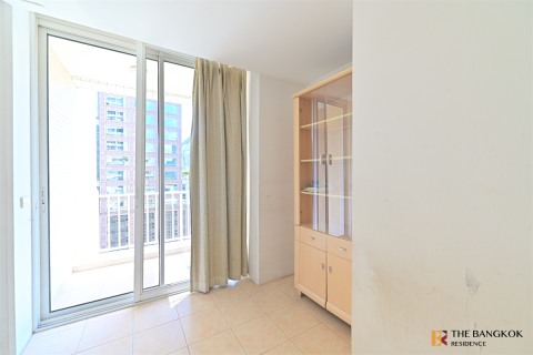 Condominio de 3 dormitorios en Bangkok, Tailandia № 184494 - foto 6