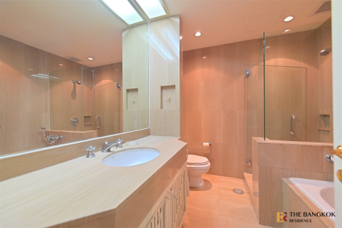 Condominio de 3 dormitorios en Bangkok, Tailandia № 184494 - foto 4