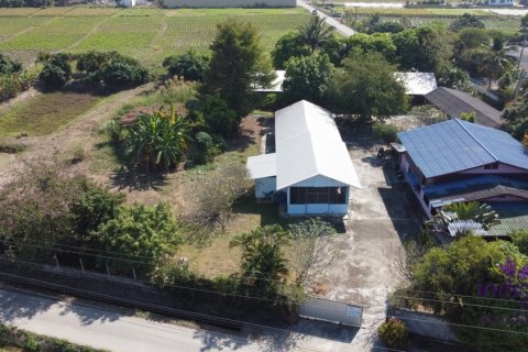 House in San Sai, Thailand 5 bedrooms № 200393 - photo 10