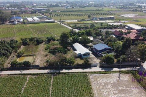 House in San Sai, Thailand 5 bedrooms № 200393 - photo 2