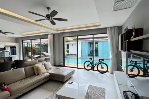 Chalet de 3 dormitorios en Phuket, Tailandia № 137293 - foto 12