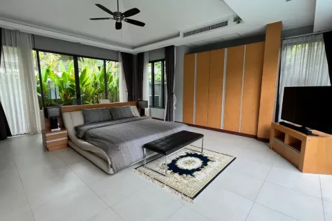 Chalet de 3 dormitorios en Phuket, Tailandia № 137293 - foto 14
