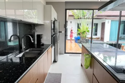Chalet de 3 dormitorios en Phuket, Tailandia № 137293 - foto 10