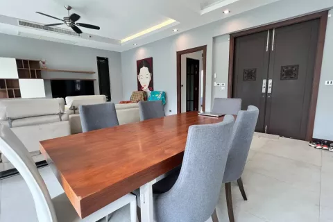 Chalet de 3 dormitorios en Phuket, Tailandia № 137293 - foto 3