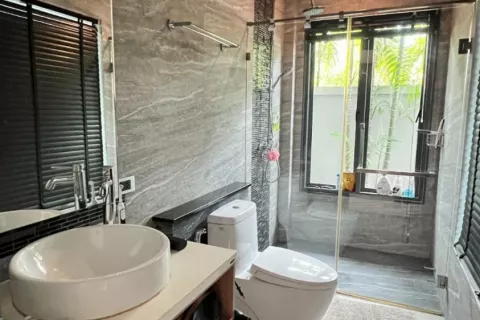 Chalet de 3 dormitorios en Phuket, Tailandia № 137293 - foto 24