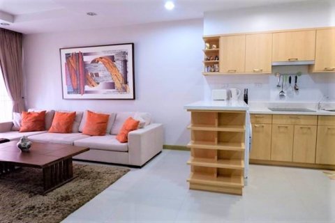 Condominio de 2 dormitorios en Bangkok, Tailandia № 143366 - foto 2