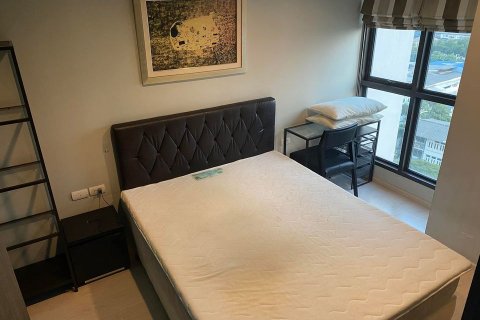 Condominio de 1 dormitorio en Phra Khanong, Bangkok, Tailandia № 143365 - foto 5