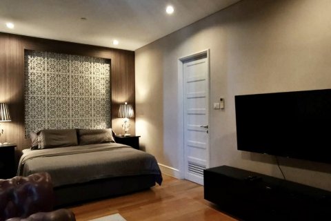 Condominio de 3 dormitorios en Bangkok, Tailandia № 143367 - foto 3