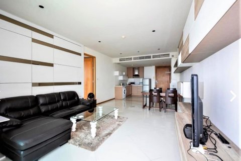 Condominio de 1 dormitorio en Yan Nawa, Bangkok, Tailandia № 143361 - foto 2