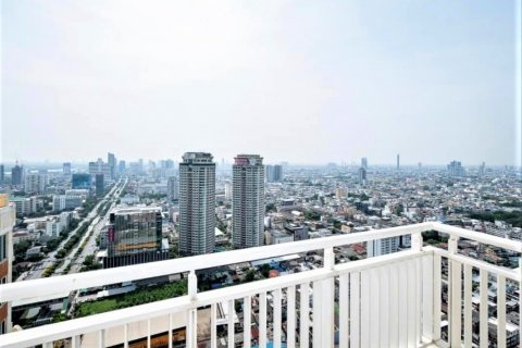 Condominio de 1 dormitorio en Yan Nawa, Bangkok, Tailandia № 143361 - foto 9