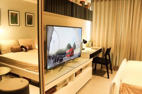 Condominio de 1 dormitorio en Bangkok, Tailandia № 143364 - foto 2