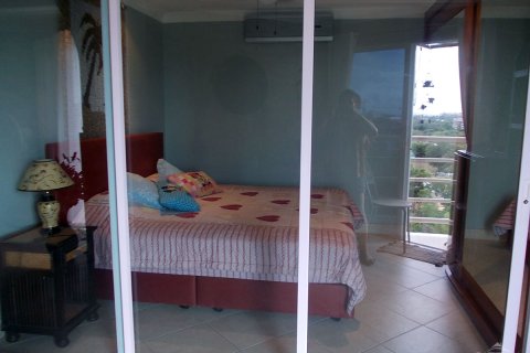 Condominio de 1 dormitorio en Jomtien Beach, Pattaya, Tailandia № 204438 - foto 3