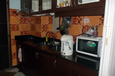 Condo sur Jomtien Beach, Pattaya, Thaïlande, 1 chambre  № 204438