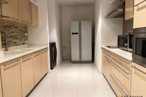 Condominio de 2 dormitorios en Bangkok, Tailandia № 190077 - foto 4