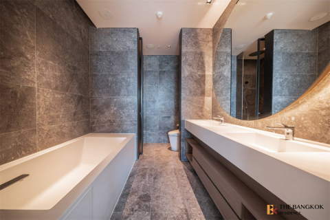 Condominio de 2 dormitorios en Bangkok, Tailandia № 190073 - foto 2