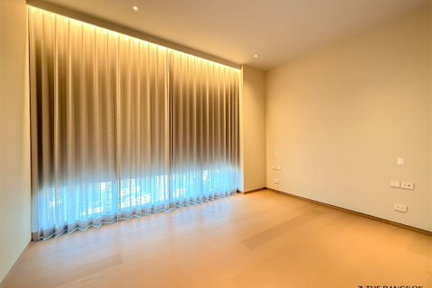 Condominio de 4 dormitorios en Bangkok, Tailandia № 190074 - foto 7