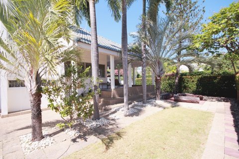 Villa in Hua Hin, Thailand 4 Schlafzimmer № 168504 - Foto 28
