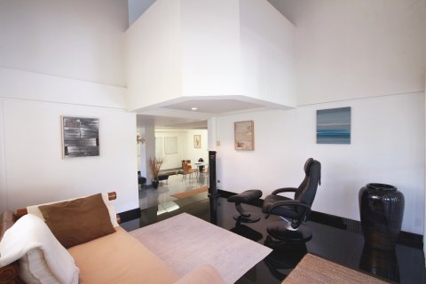Villa in Hua Hin, Thailand 4 Schlafzimmer № 168504 - Foto 5