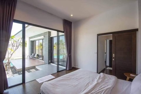 Chalet de 3 dormitorios en Hua Hin, Tailandia № 168503 - foto 12