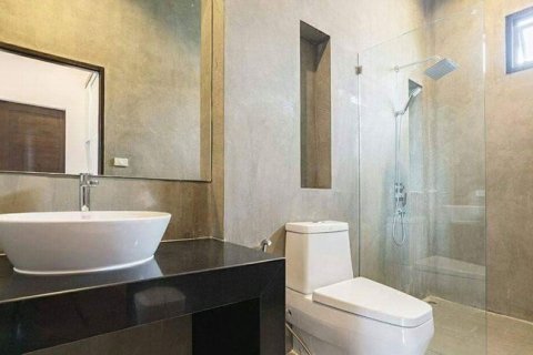 Chalet de 3 dormitorios en Hua Hin, Tailandia № 168503 - foto 16