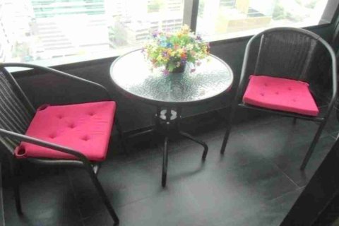 Condominio de 2 dormitorios en Thonburi, Bangkok, Tailandia № 183502 - foto 6