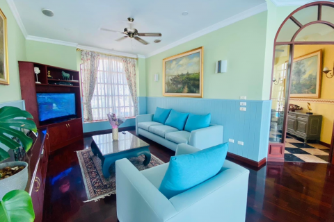 Haus in Pattaya, Thailand 5 Schlafzimmer № 136953 - Foto 16