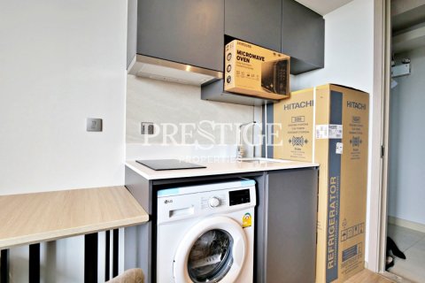 Condo in Pattaya, Thailand, 1 bedroom  № 198663 - photo 5