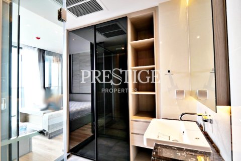 Condo in Pattaya, Thailand, 1 bedroom  № 198663 - photo 8