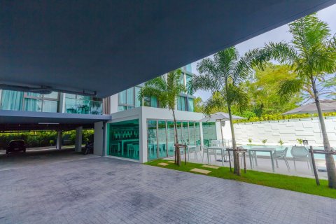 Condo in Bang Tao, Thailand, 2 bedrooms № 9768 - photo 13