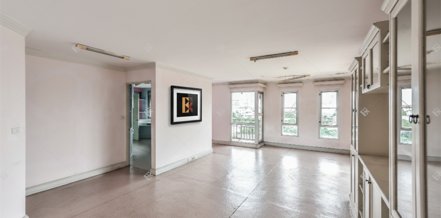 Condominio de 3 dormitorios en Bangkok, Tailandia № 186840