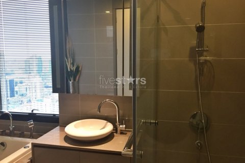 Condominio de 2 dormitorios en Bangkok, Tailandia № 67044 - foto 5