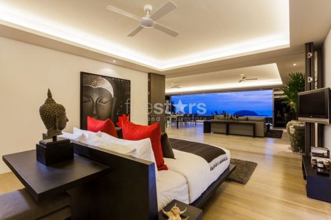 Condominio de 2 dormitorios en Phuket, Tailandia № 67047 - foto 5