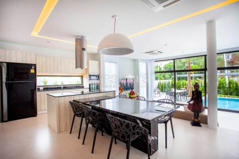 Casa de 3 dormitorios en Phuket, Tailandia № 67049 - foto 5
