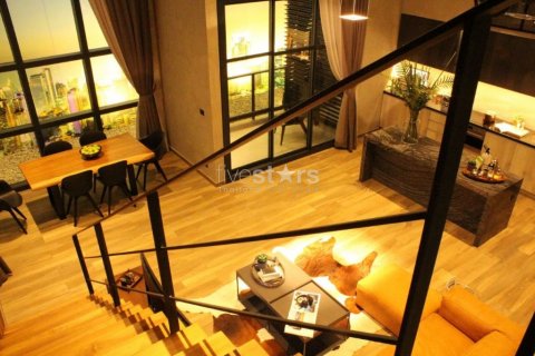 Condominio de 2 dormitorios en Bangkok, Tailandia № 67046 - foto 2