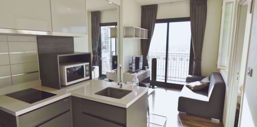 Condo in Bangkok, Thailand, 1 bedroom in Wyne Sukhumvit  № 111399
