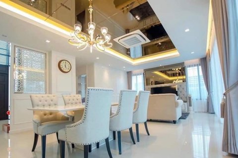 Condominio de 4 dormitorios en Bang Bon, Bangkok, Tailandia № 133966 - foto 3