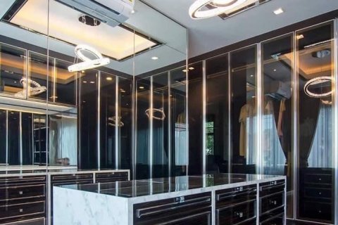 Condominio de 4 dormitorios en Bang Bon, Bangkok, Tailandia № 133966 - foto 15