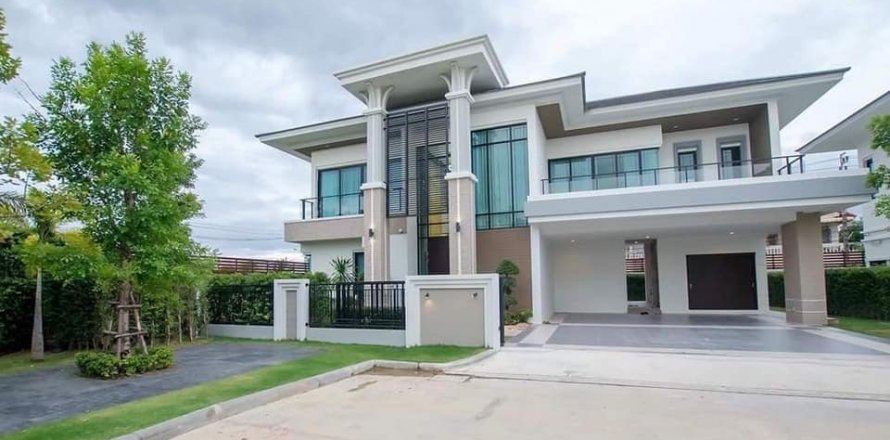 Condominio de 4 dormitorios en Bang Bon, Bangkok, Tailandia № 133966